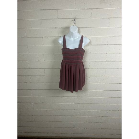 Torrid Smocked Babydoll Tank in Dusty Red size 0 - Picture 8 of 8